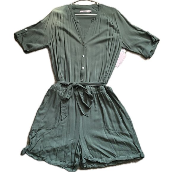 Just Fab Green Button Up Romper Shorts with Pockets!  XXL NWT - Picture 2 of 8